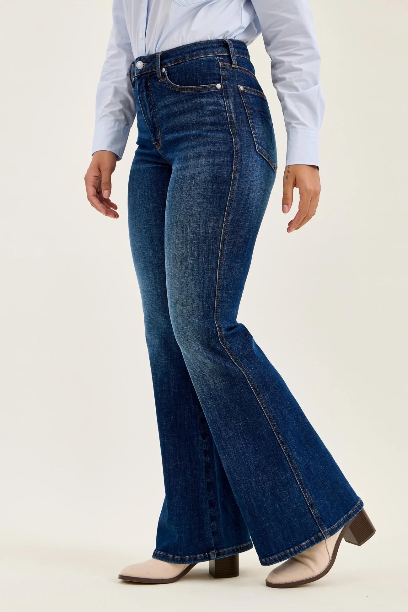 HW | Tummy Control | Flare