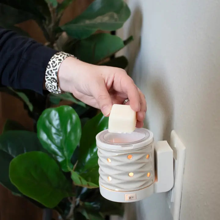 Milkhouse Candle Co. | Apple Strudel