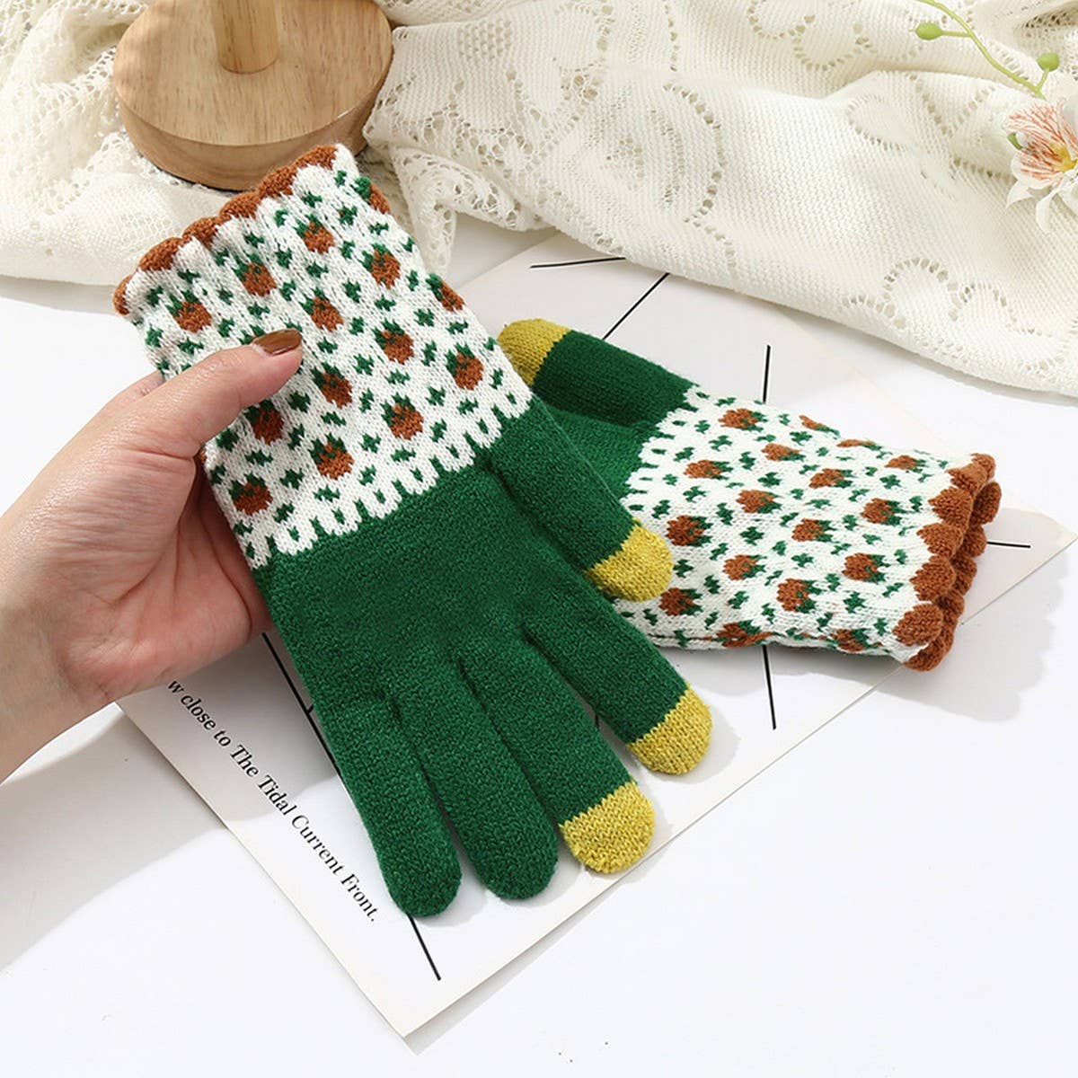 Cute Knit Touchscreen Gloves