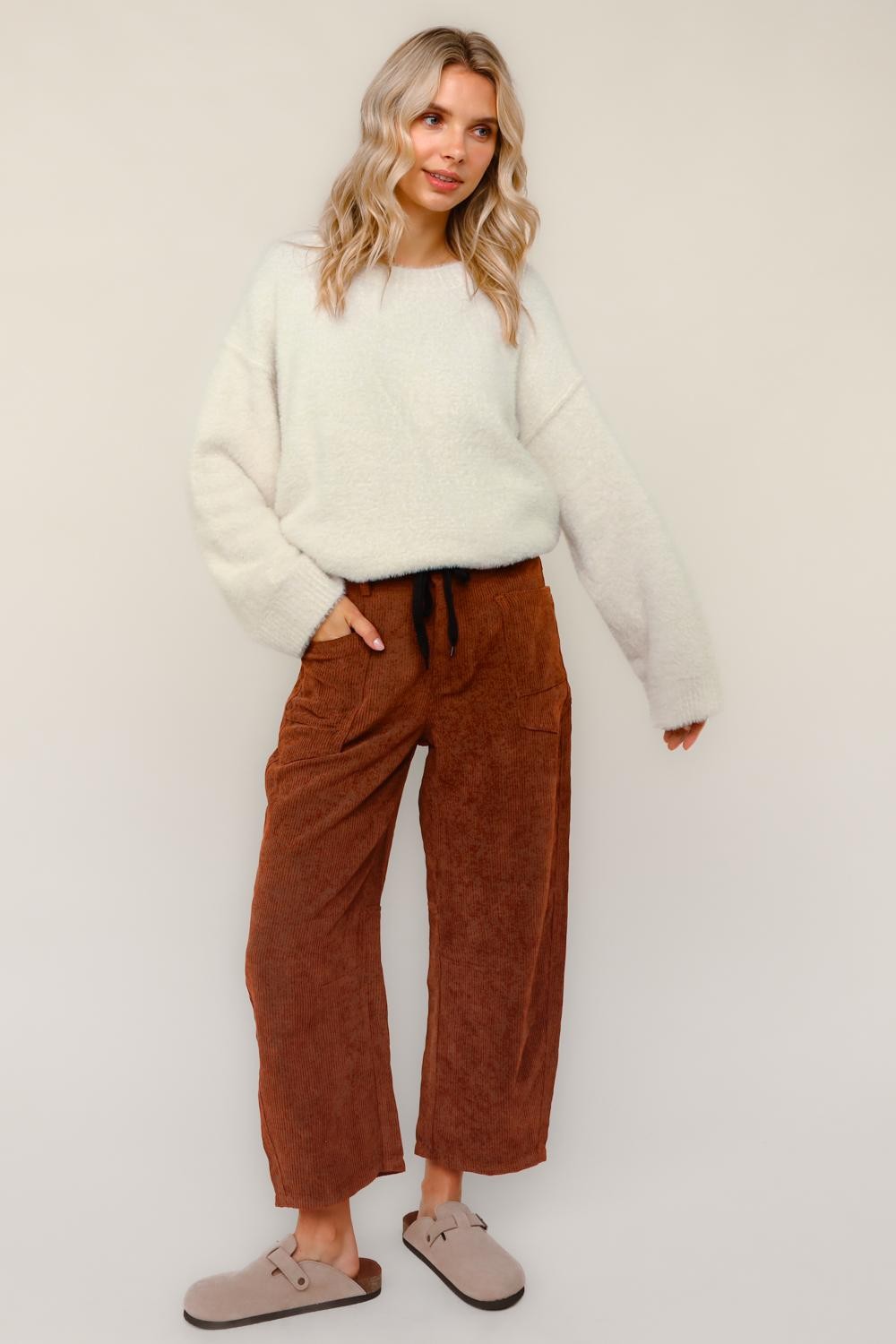 Mid-Rise Baggy Fit Corduroy Pants