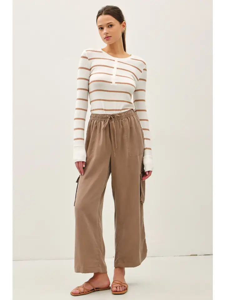 High Rise Wide Leg Cargo Pants | Mocha