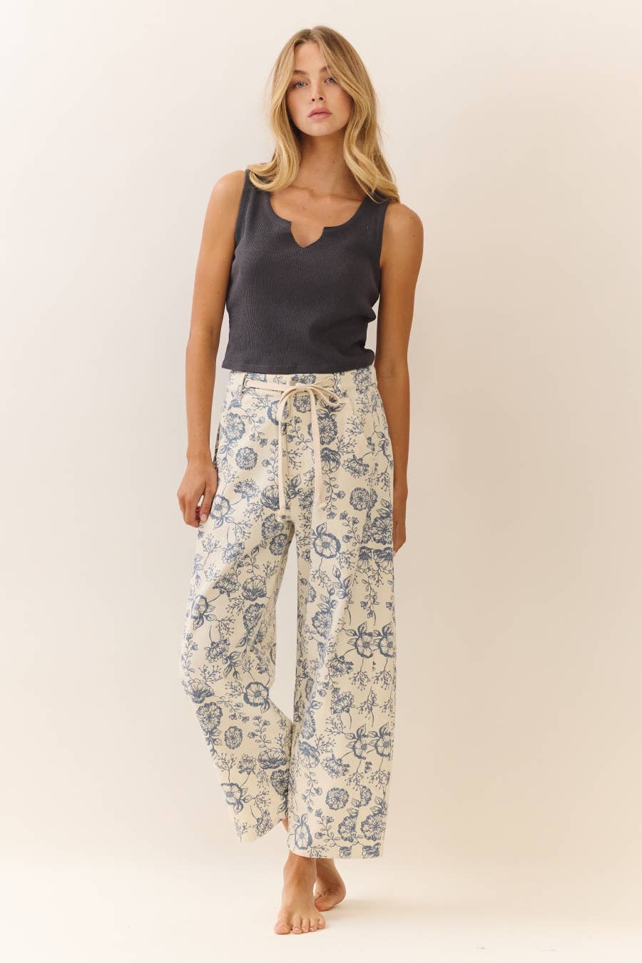 Floral Cropped Pant