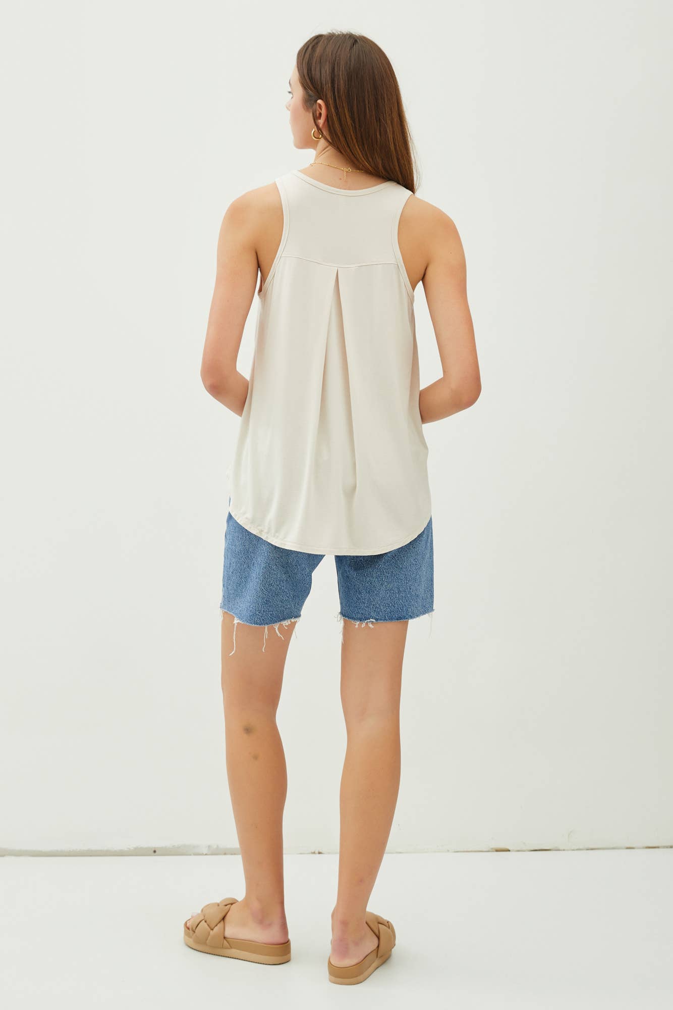 Round Neck Flowy Tank | Ecru
