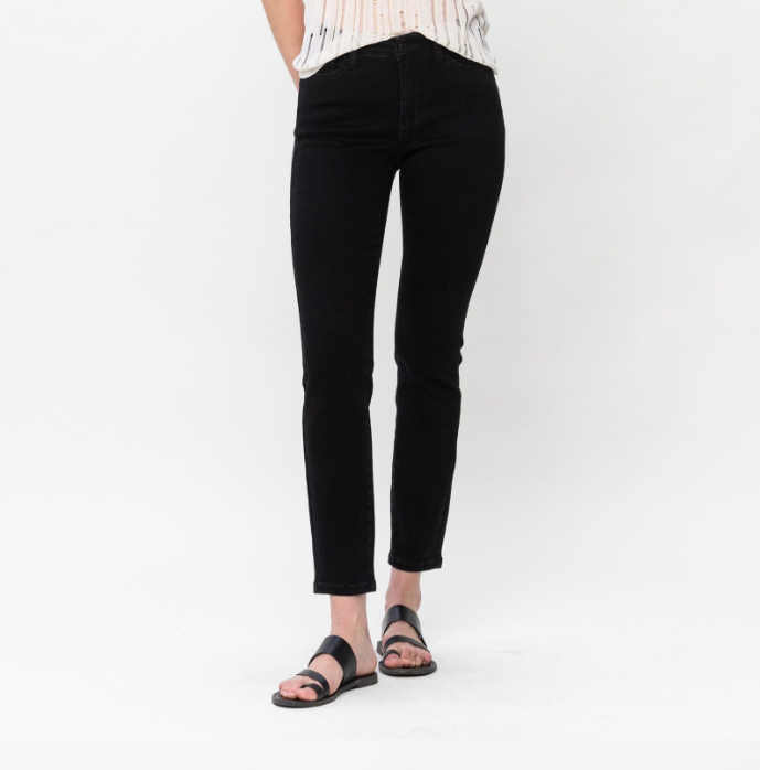 Mid-Rise | Slim | Black Jeans