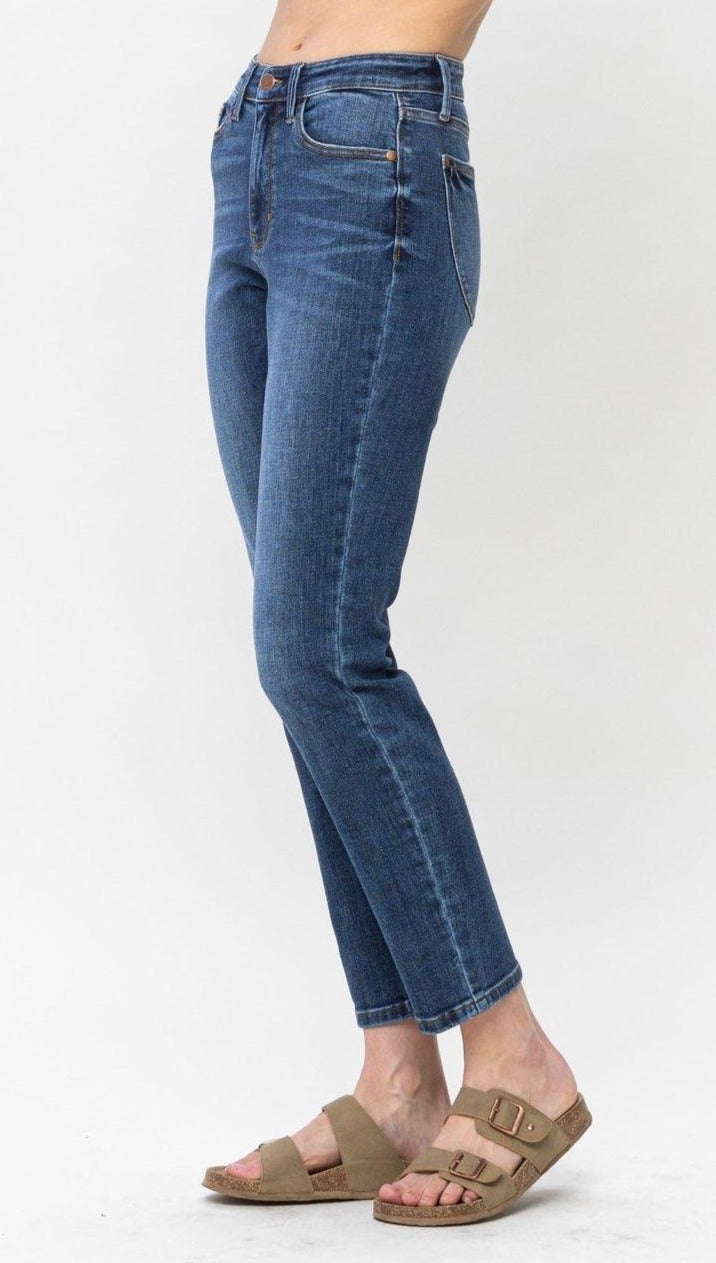 High Waist | Slim | Shield Back Pocket Jeans