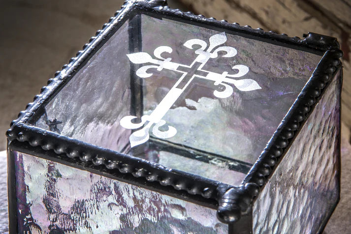 Glass Box | Iridized with Cross