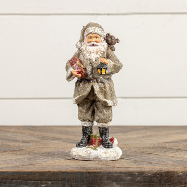 9.25" Santa with Lantern