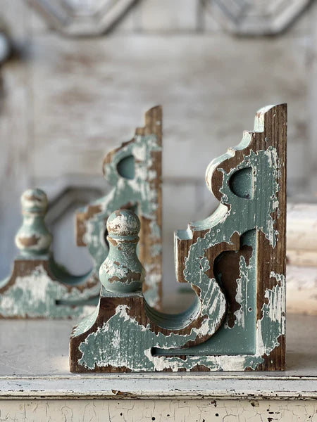 Old World Corbel Bookends