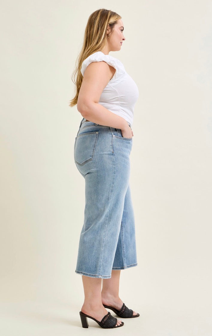 Mid Rise | Wide Crop