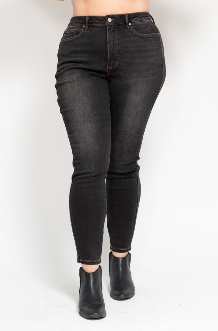 High Waist | Skinny | Tummy Control Black Jeans