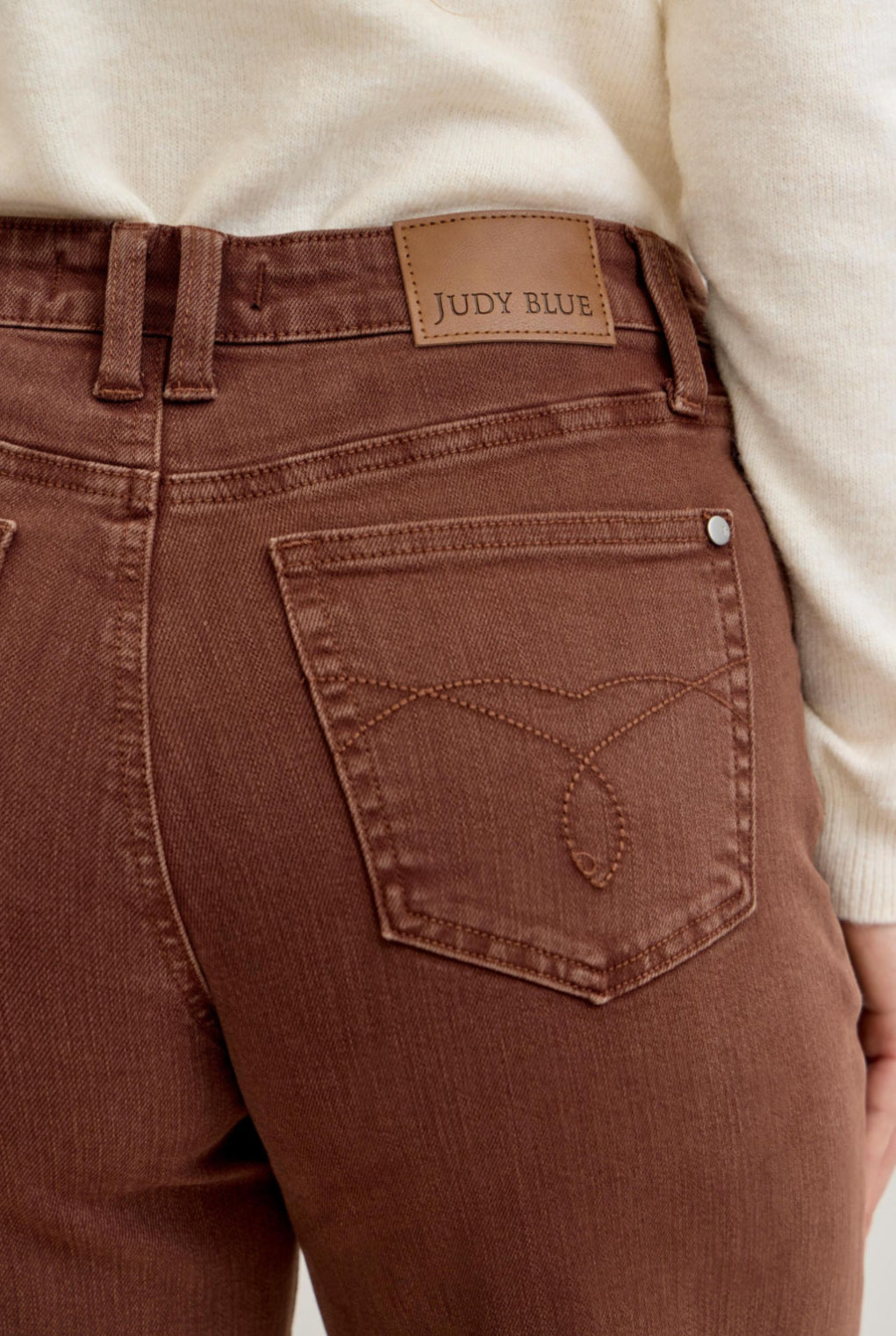 Mid-Rise | Wide Crop | Maple Pants