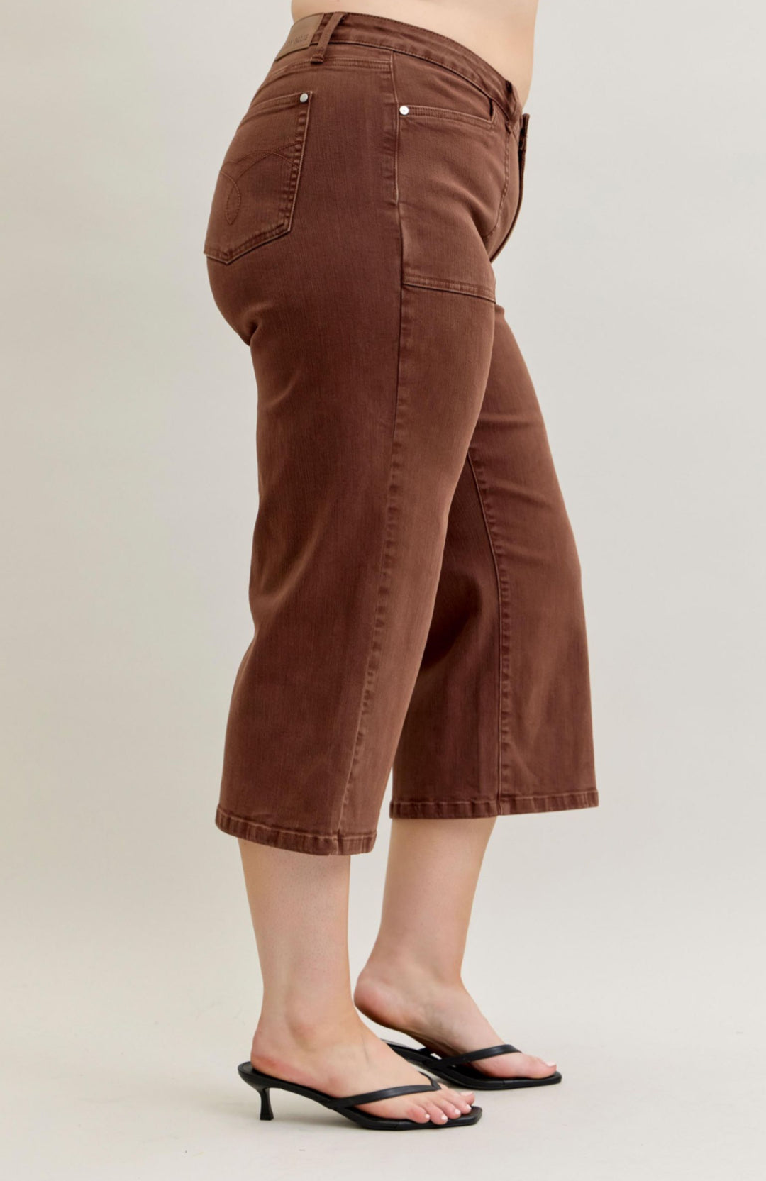 Mid-Rise | Wide Crop | Maple Pants