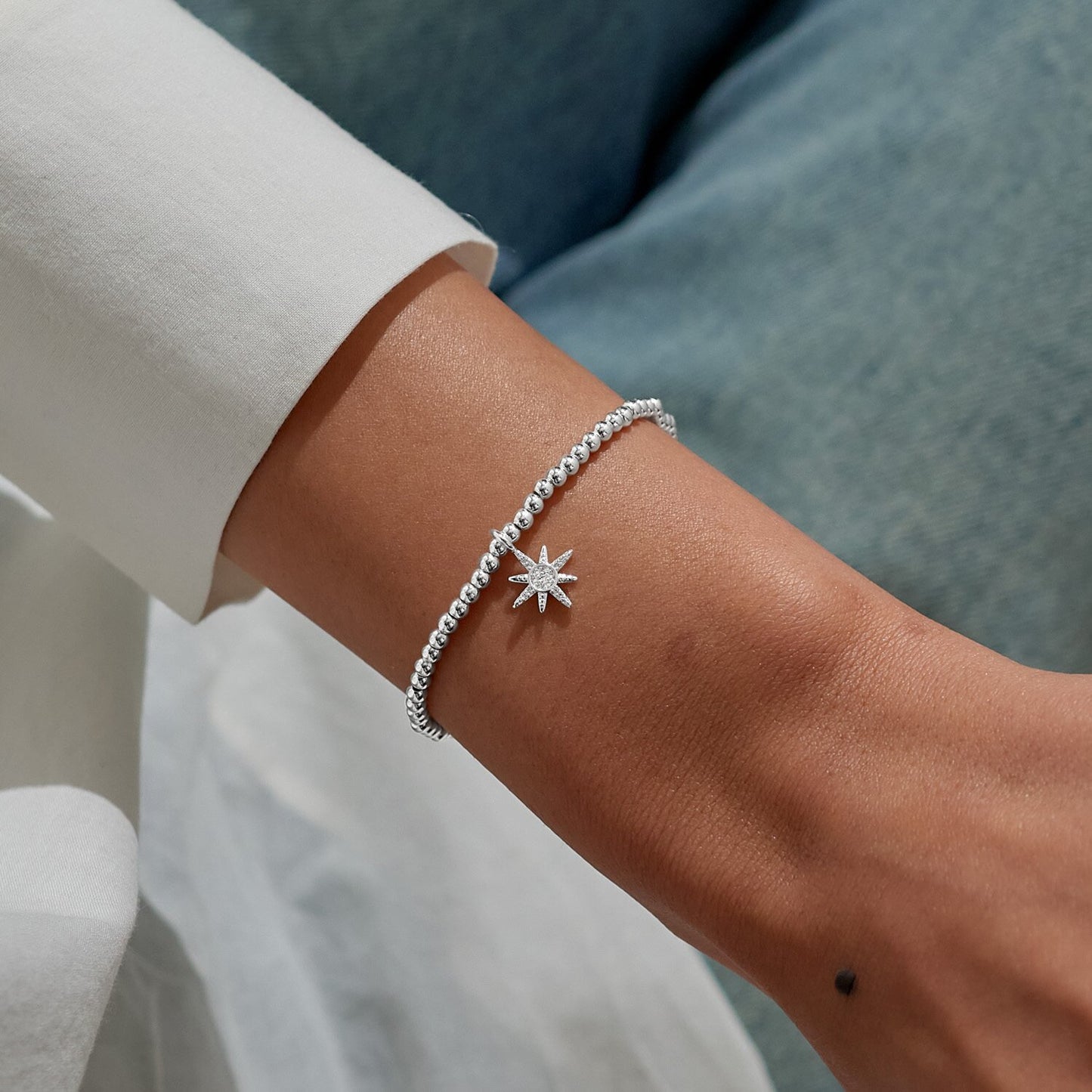 A Little ‘Be The Light’ Bracelet