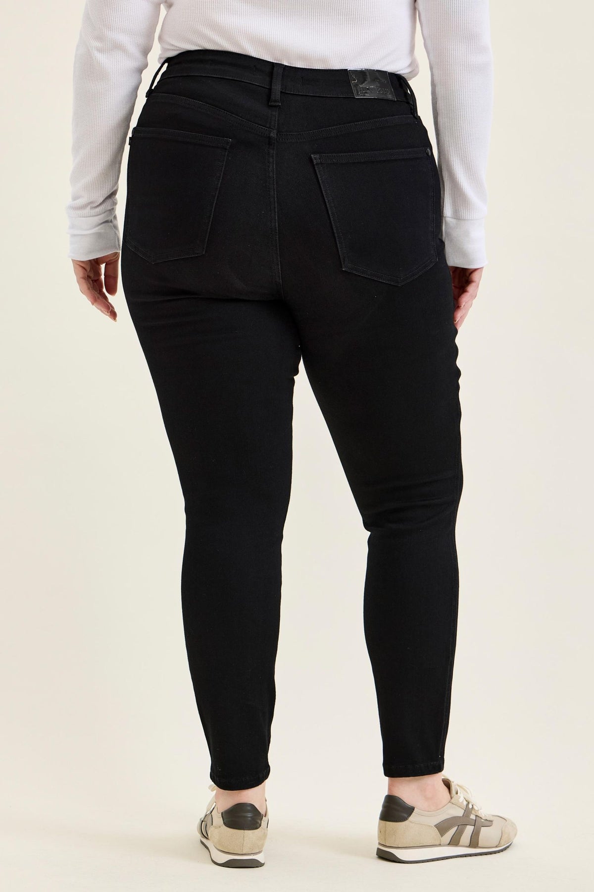 HW | T.C. | Sienna Skinny BK