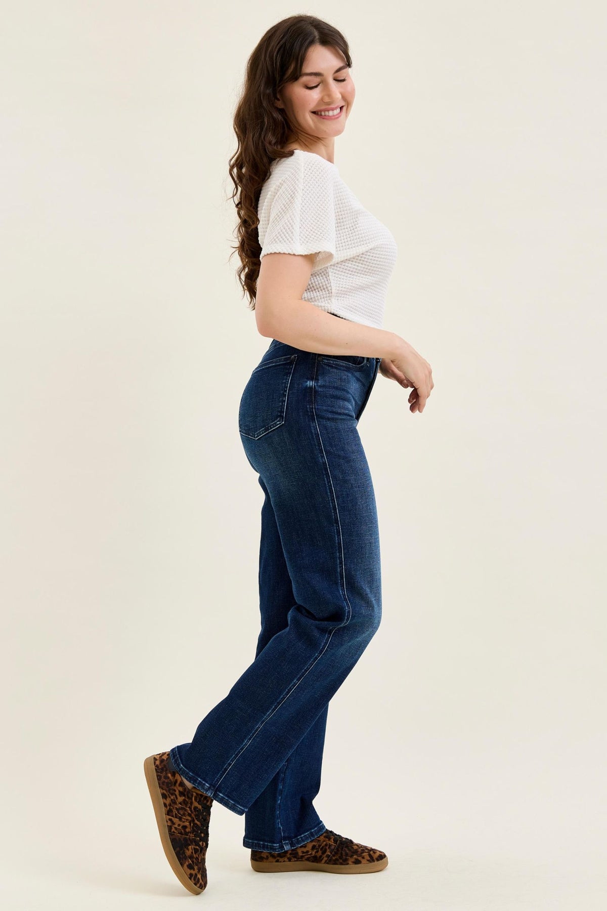 HW | T.C. | Kimberly Straight | Midnight Blue