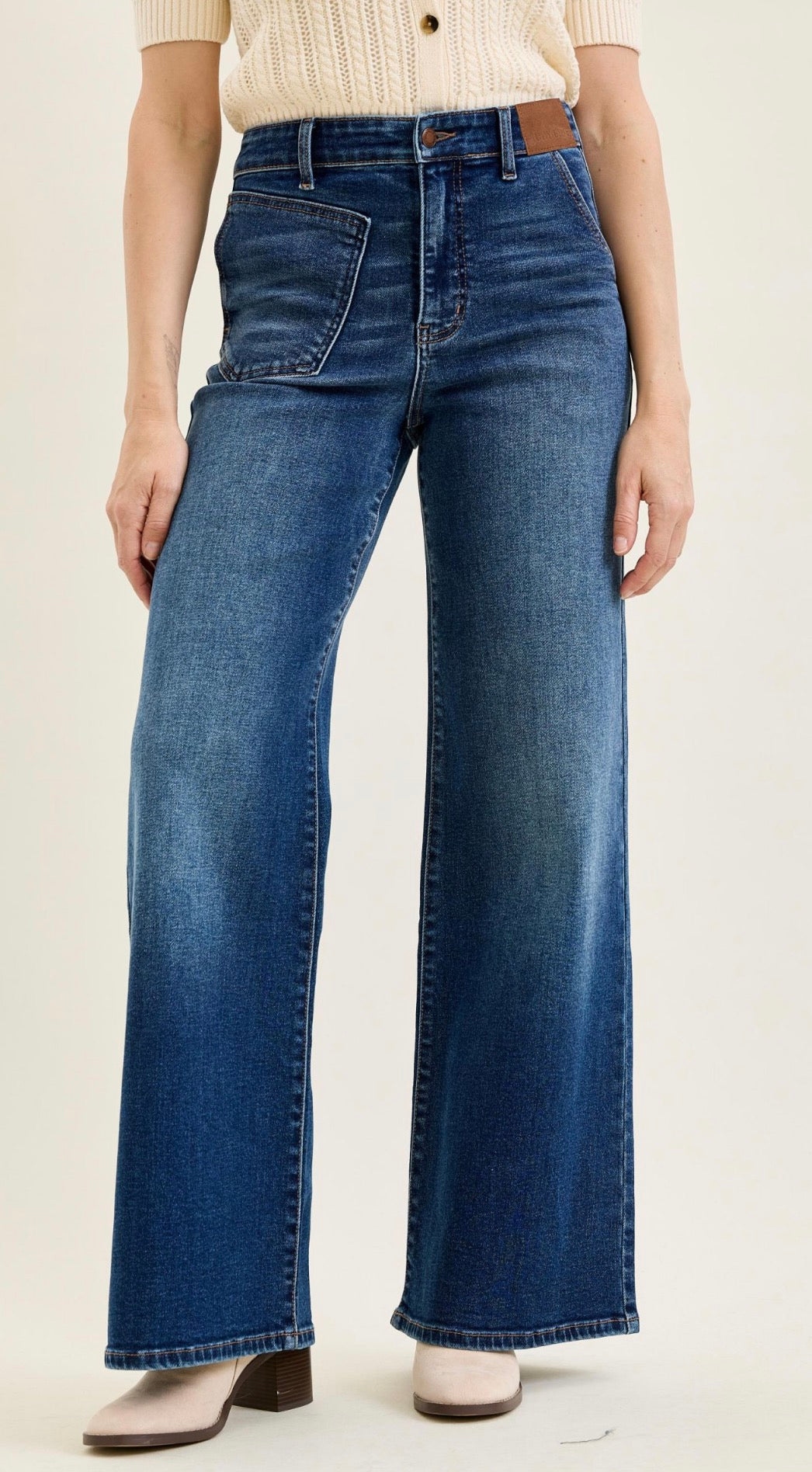 HW | LUX Retro Wide | Reverse Styling