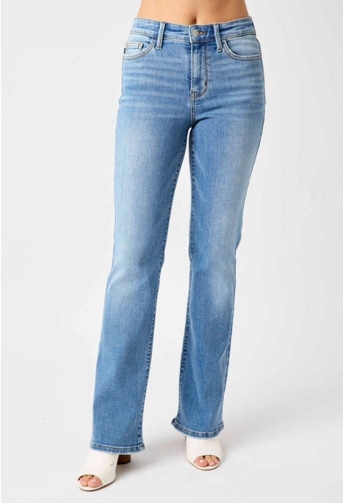 Mid Rise | Bootcut | Vintage Jeans