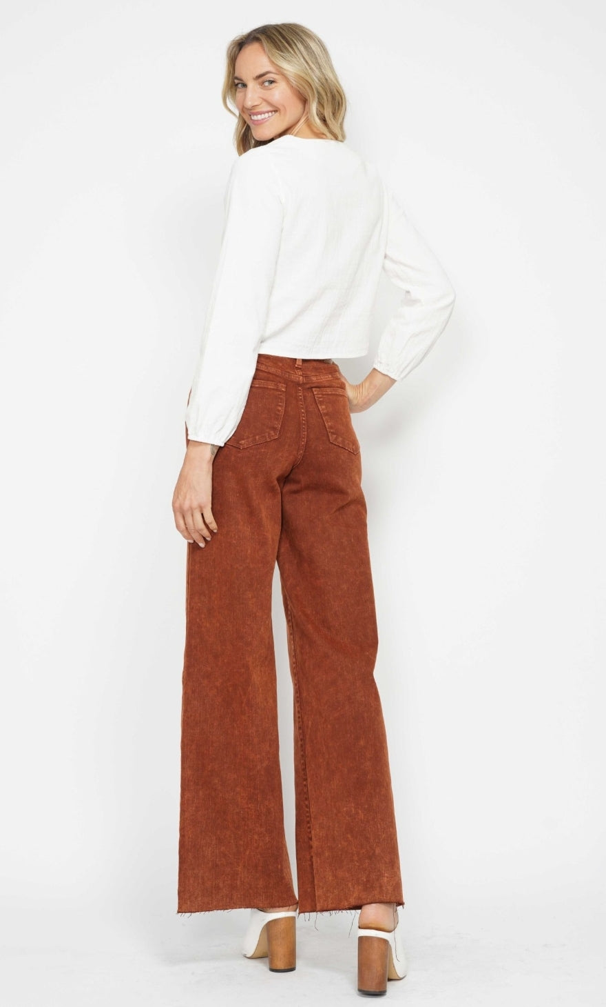 High Waist | Retro Wide | Pumpkin Spice Raw Hem Jeans