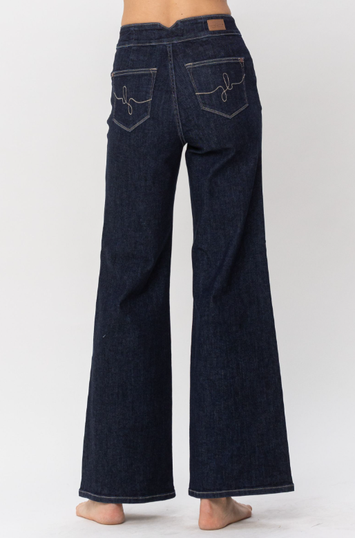 High Waist | Wide | Geometric Waistband Jeans