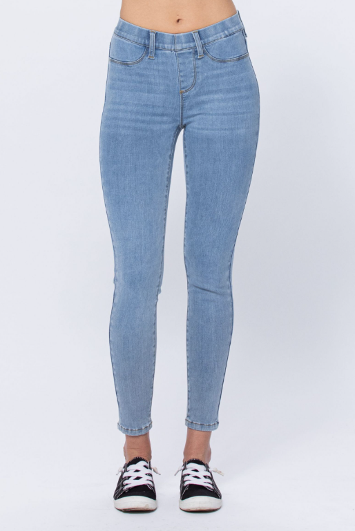 Mid-Rise | Skinny | Pull On Jegging