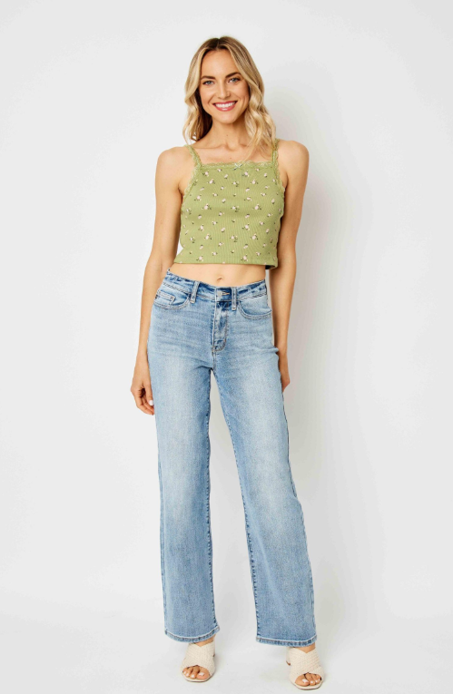 High Waist | Straight | Light Wash Jeans