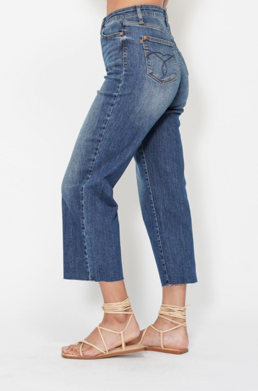 High Waist | Wide Leg Crop | Pocket Embroidery Jeans