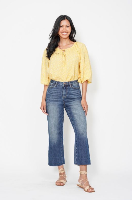 High Waist | Wide Leg Crop | Pocket Embroidery Jeans