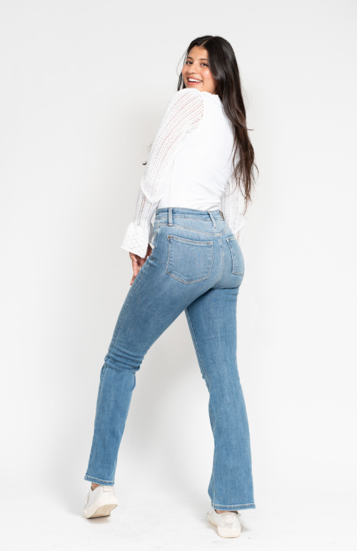 High Waist | Bootcut | Classic Contrast Jeans