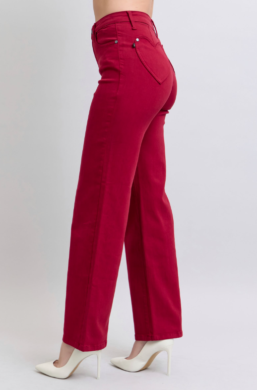 High Waist | Straight | Scarlet Heart Pocket Jeans