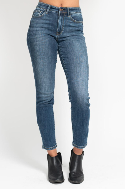 High Waist | Slim | Shield Back Pocket Jeans