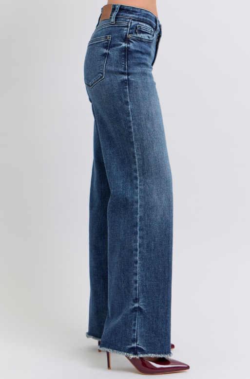 Mid Rise | Wide Leg | Tint Jeans