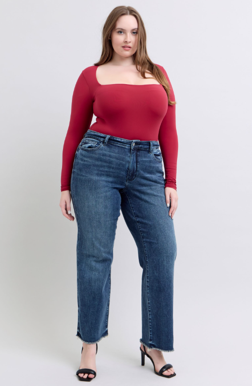 Mid Rise | Wide Leg | Tint Jeans