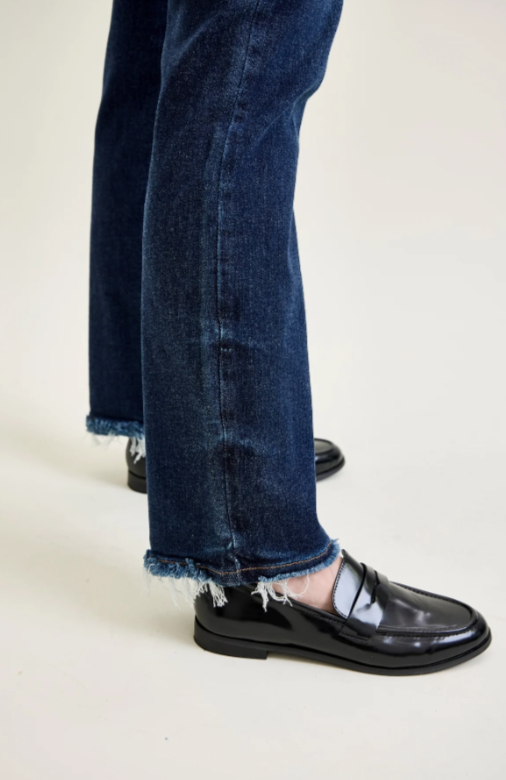 Mid-Rise | Straight | Frey Hem Jeans