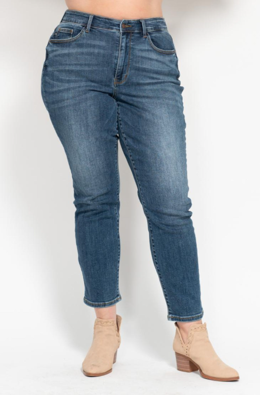 High Waist | Slim | Shield Back Pocket Jeans