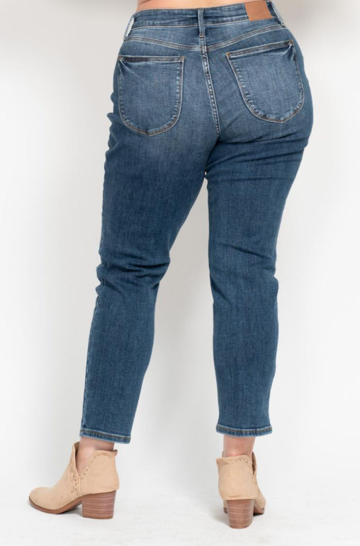 High Waist | Slim | Shield Back Pocket Jeans