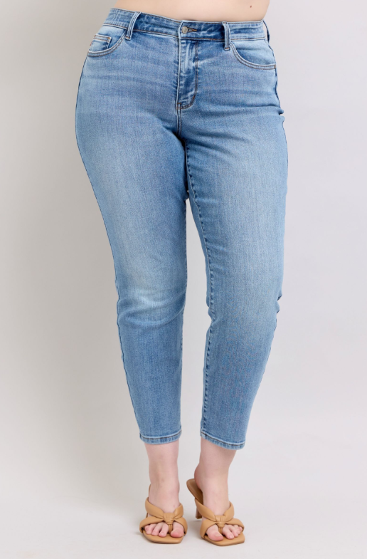 Mid-Rise | Slim | Cell Phone Pocket Jeans