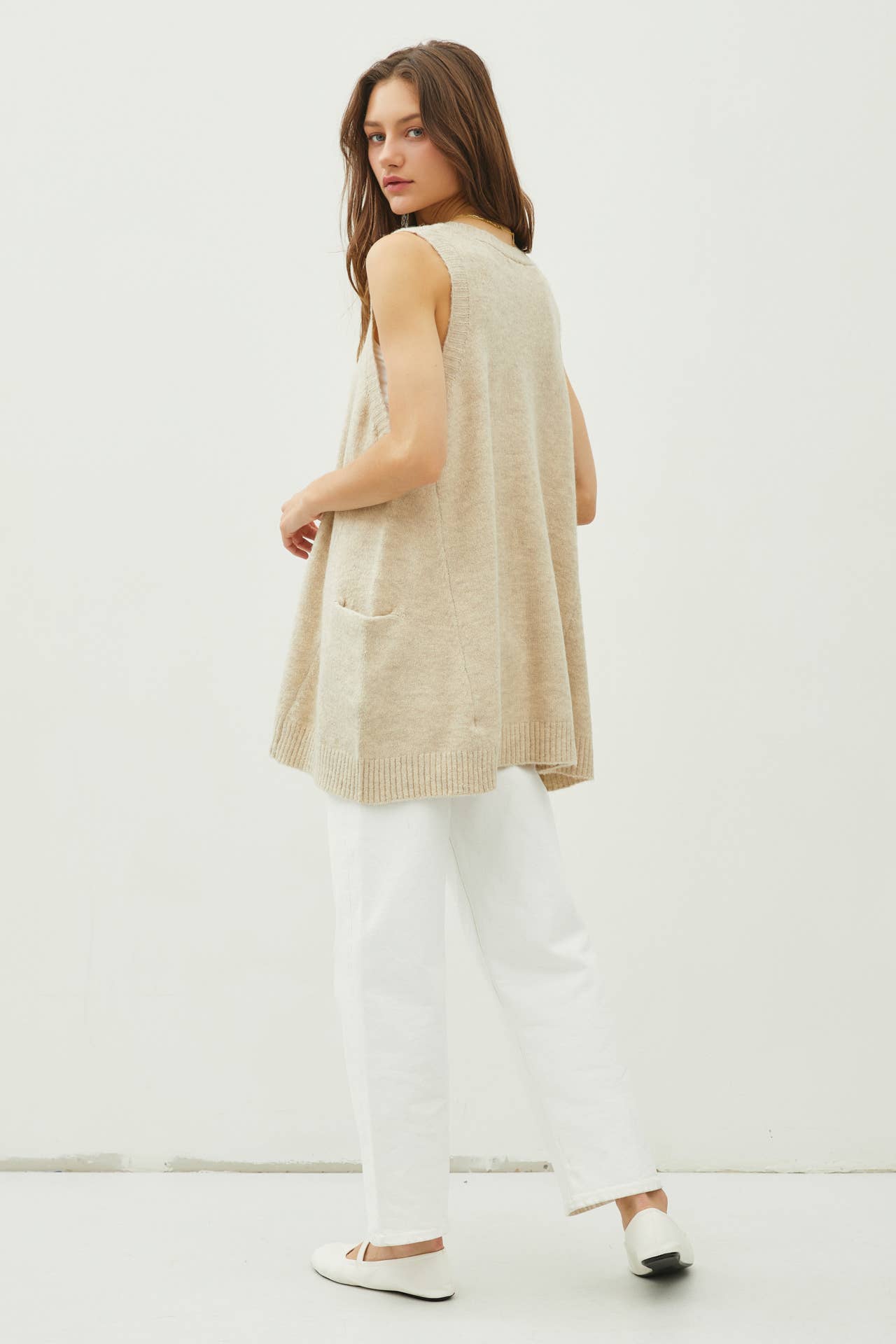 V-Neck Sweater Vest | Natural