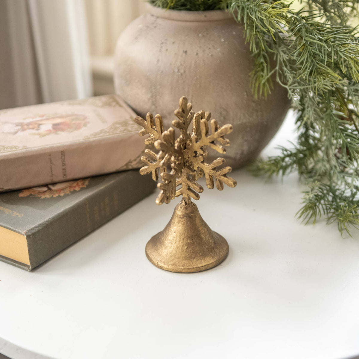 Snowflake on Stand