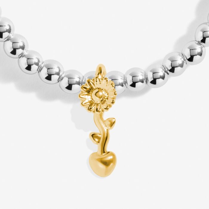 A Little ‘Teachers Plant Seeds That Grow Forever’ Bracelet