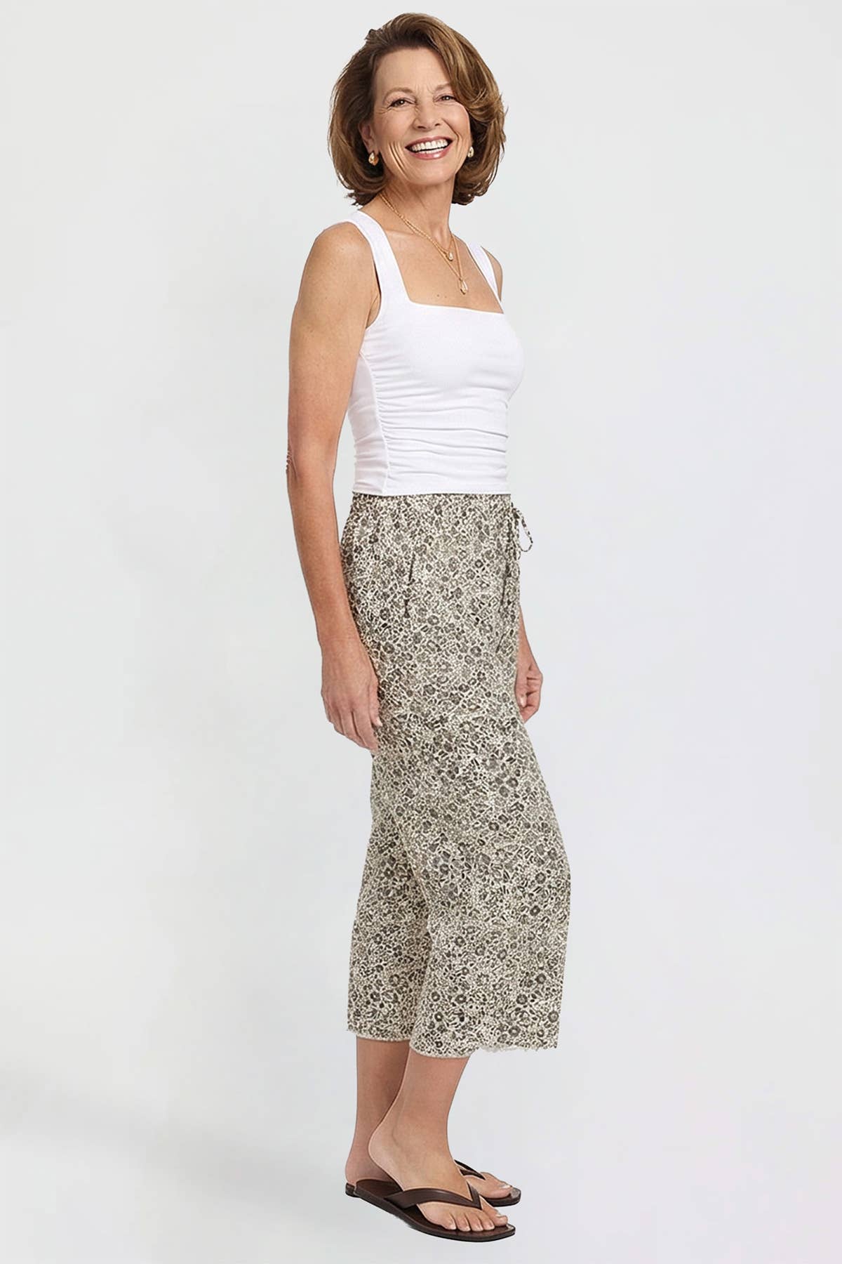 Linen Capri Pant