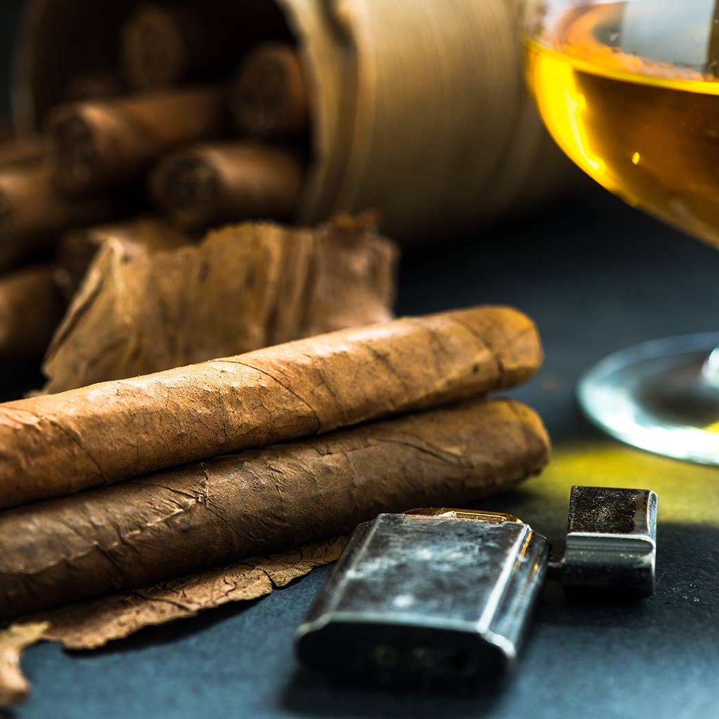 Milkhouse candle |  Sweet Tobacco Leaves