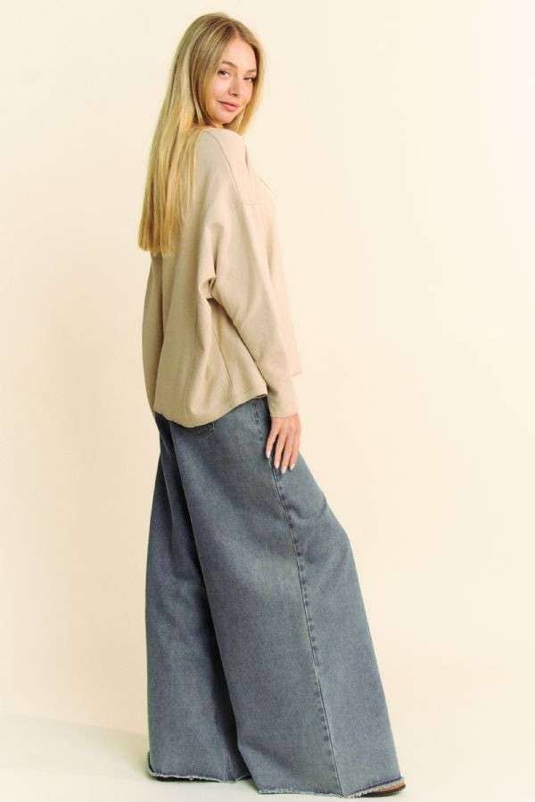 Plus Exclusive - Long Sleeve Pullover