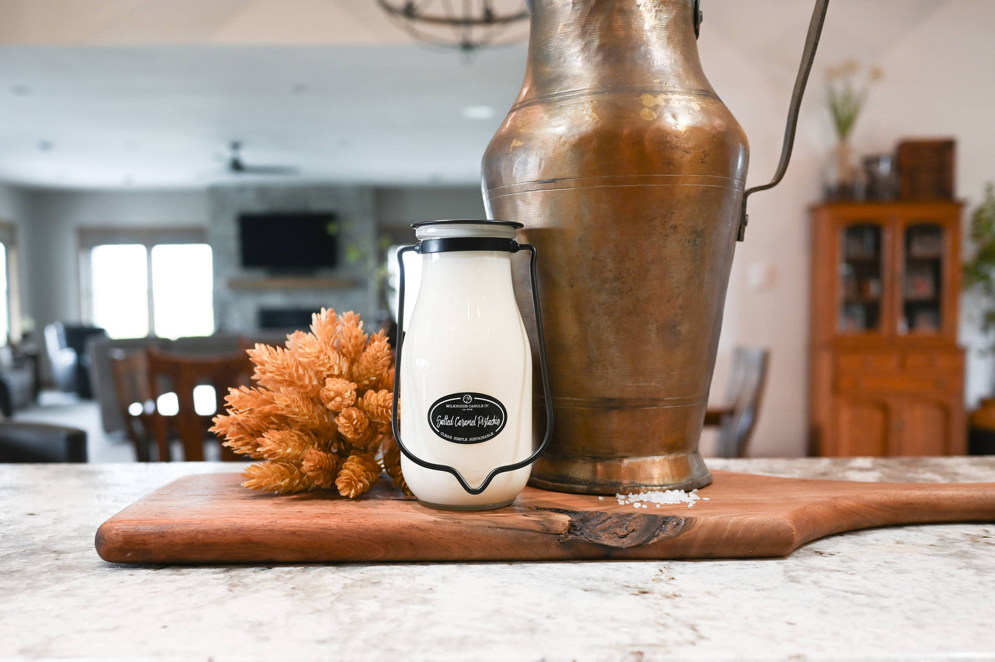 Milkhouse Candle | Salted Caramel Pistachio