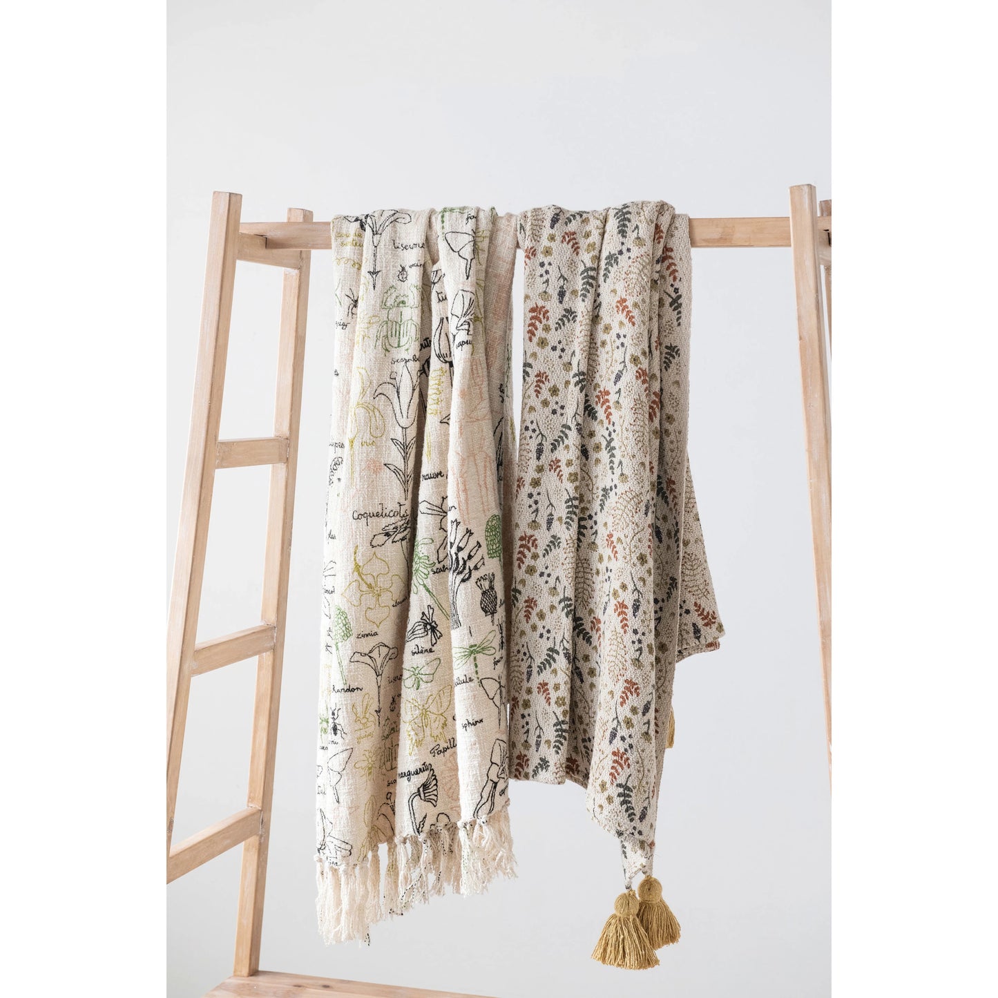 Floral Woven Printed Throw with Tassels