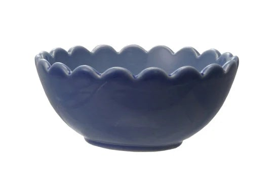 Stoneware Scalloped Bowl