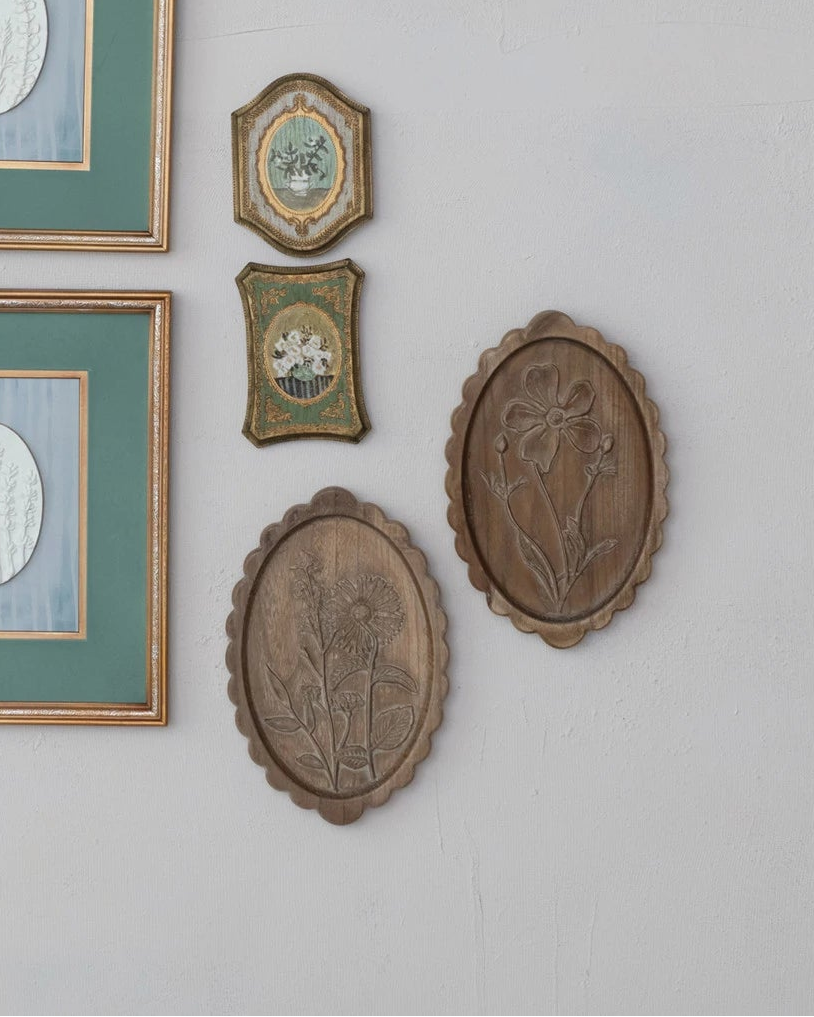 Wood Scalloped Wall Décor