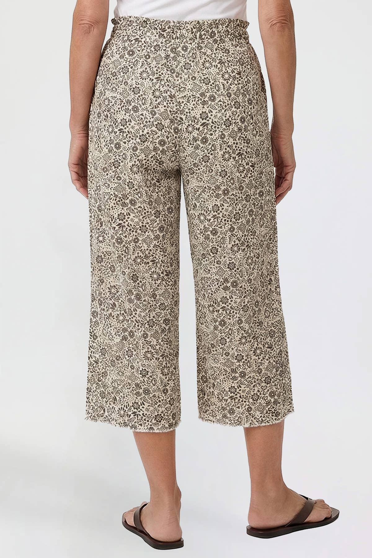 Linen Capri Pant