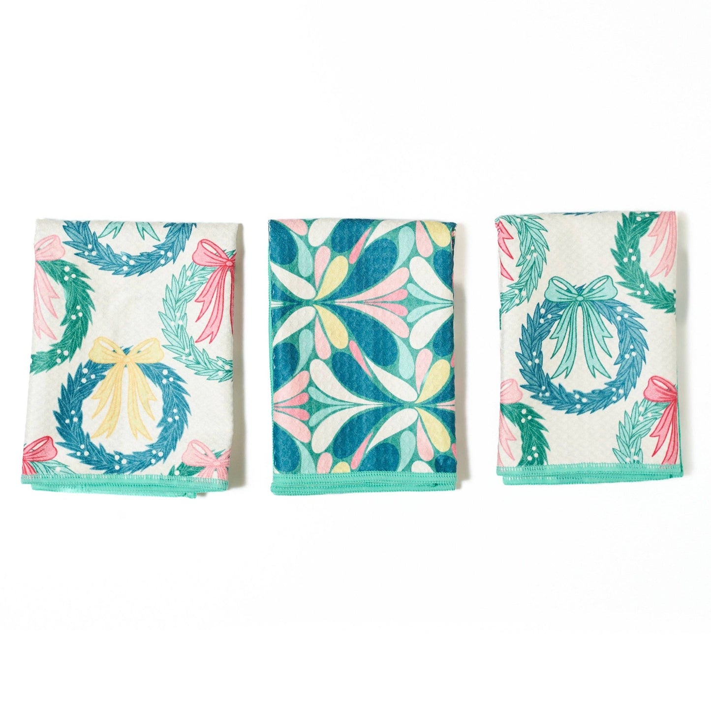 Mighty Mini Towel | Neighbors Wreath