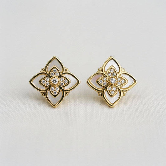 Clover Shell Stud Earrings