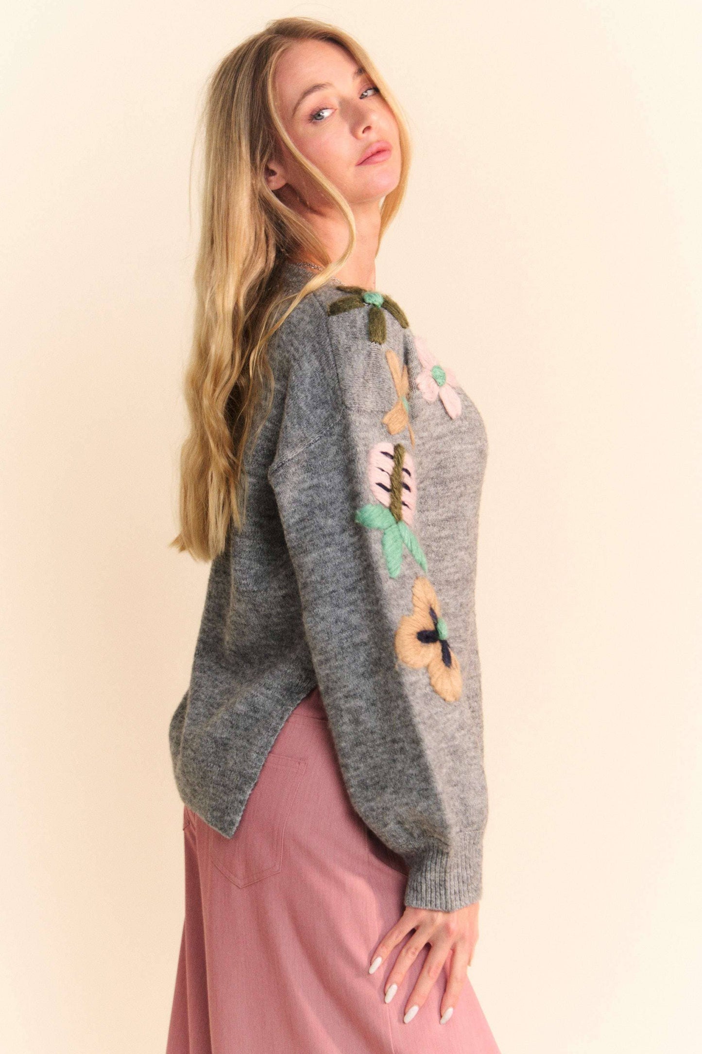 Plus Exclusive| Floral Embroidered Sweater